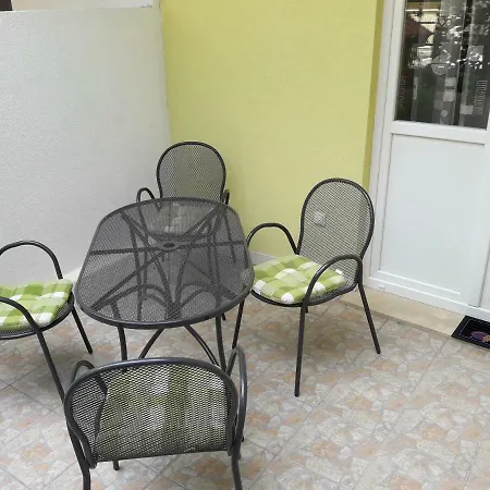 Apartment Lemongarden Duće